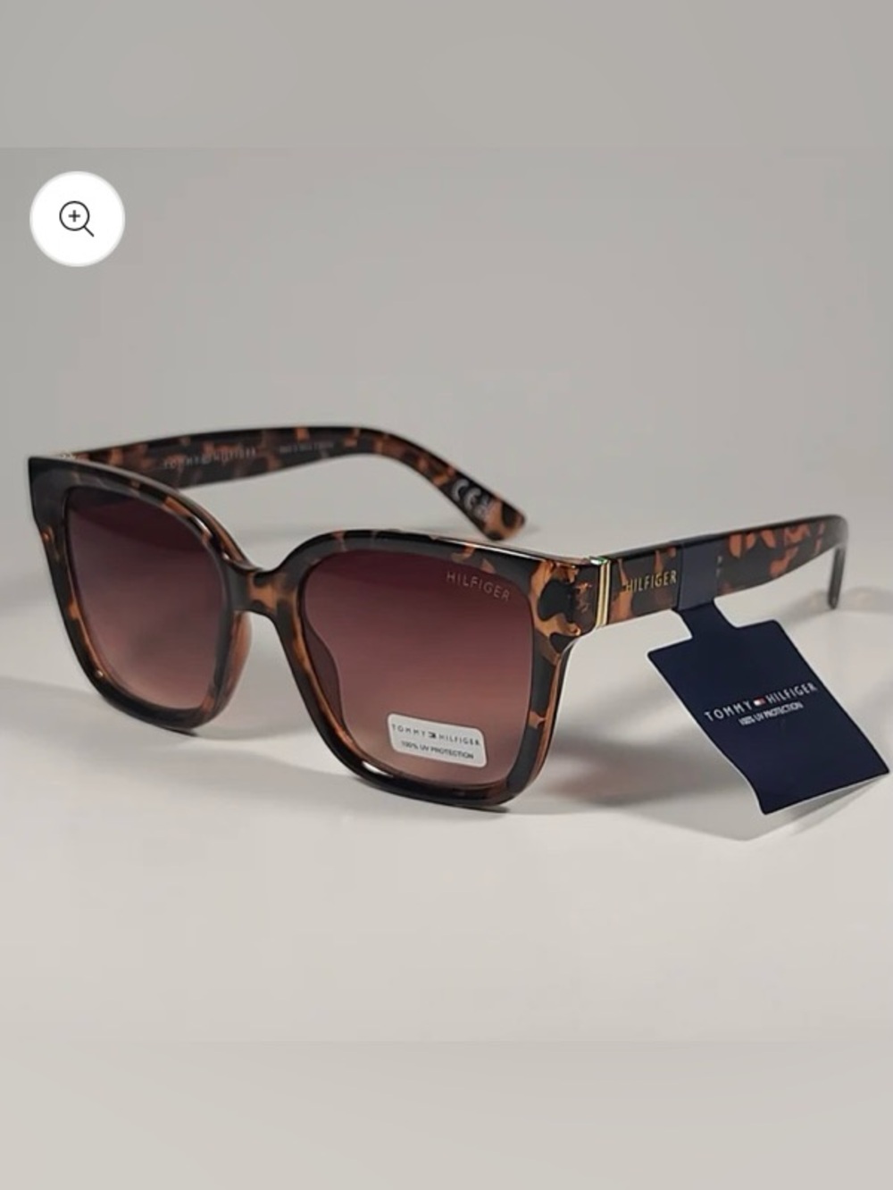 Tommy Hilfiger WP OL635 Squared
Sunglasses Brown Tortoise / Brown
Gradient Lens